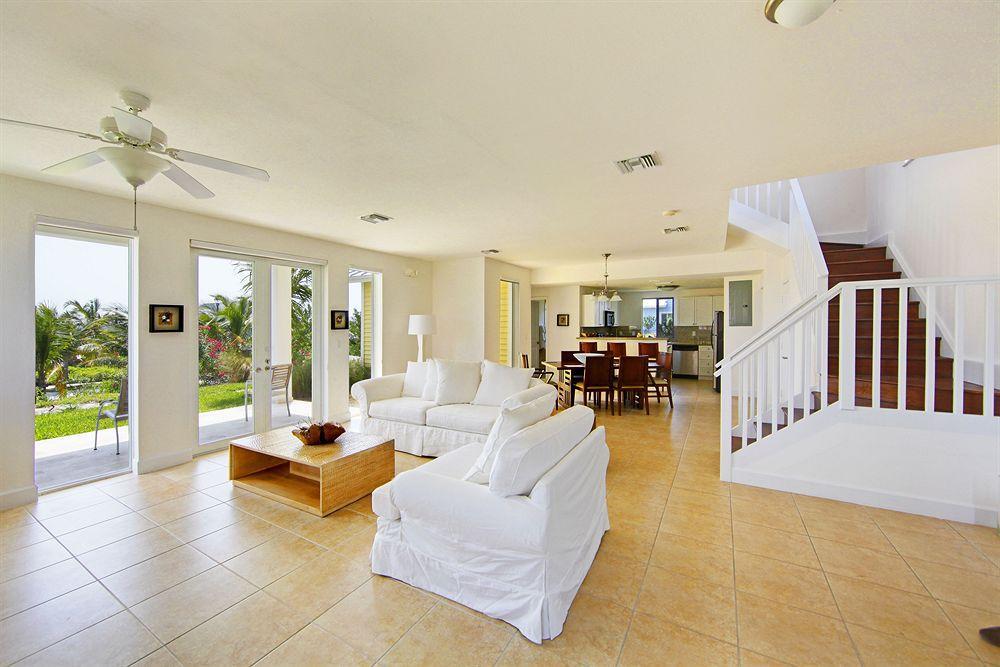 Resorts World Bimini Bailey Town  Nội địa bức ảnh