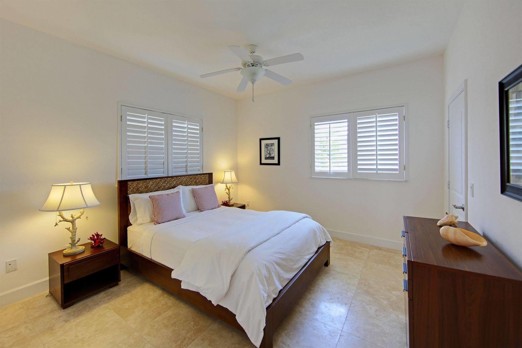 Resorts World Bimini Bailey Town  Phòng bức ảnh